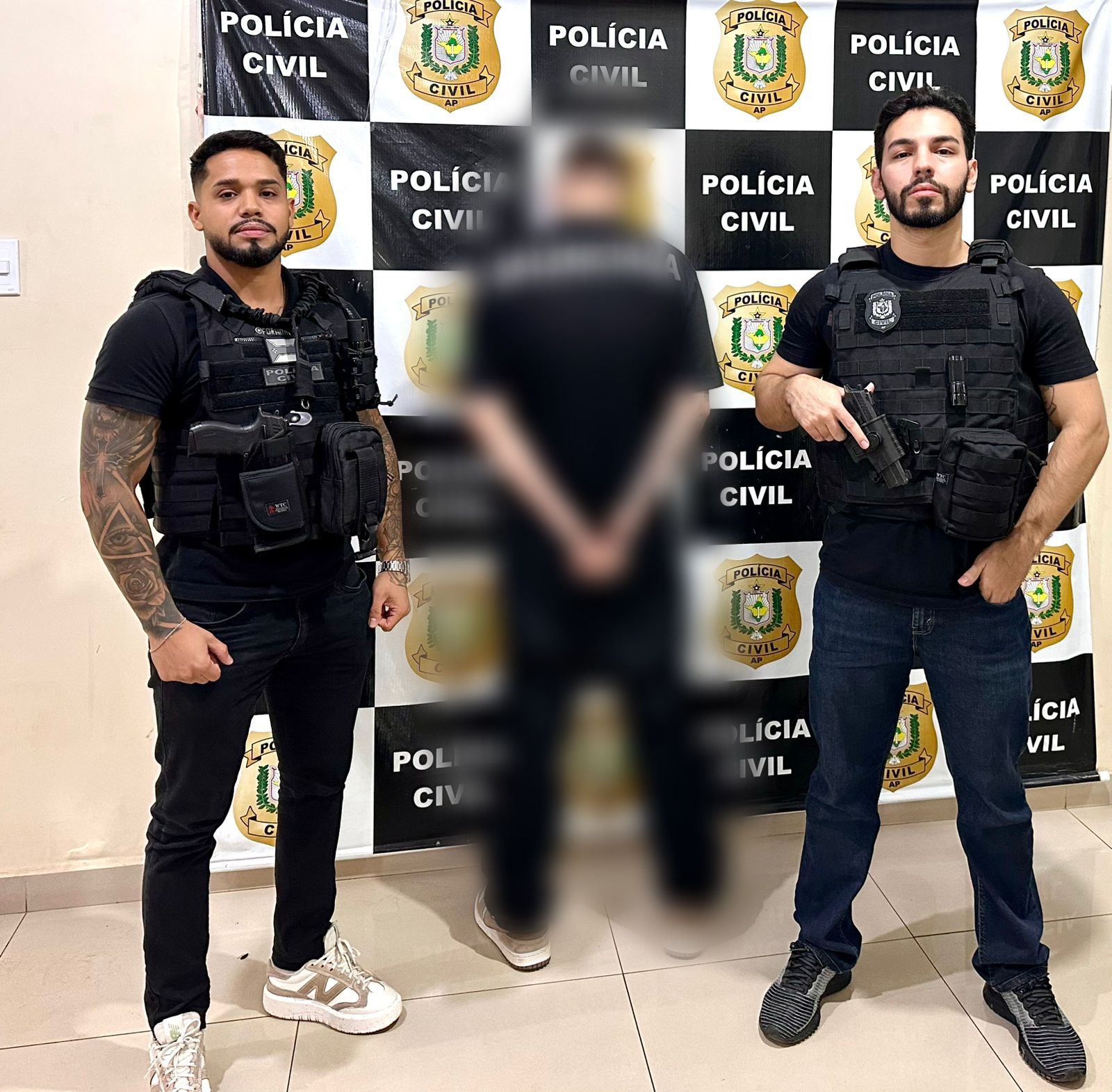 EM SANTANA, POLÍCIA CIVIL PRENDE INDIVÍDUO ACUSADO PELA PRÁTICA DO CRIME DE DESCUMPRIMENTO DE MEDIDA PROTETIVA DE URGÊNCIA